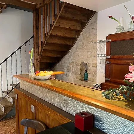 Appartement Maison De Charme Dans Voie Privee Et Securisee Clichy