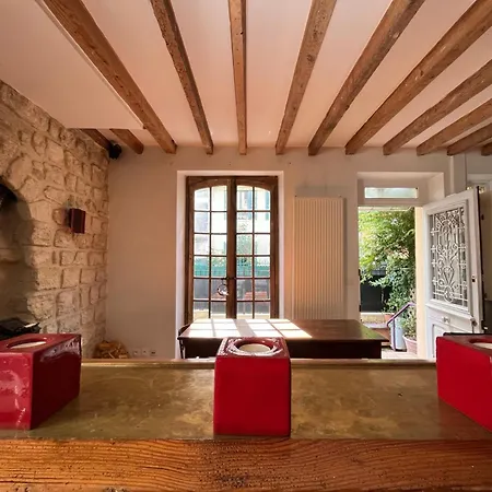 Maison De Charme Dans Voie Privee Et Securisee