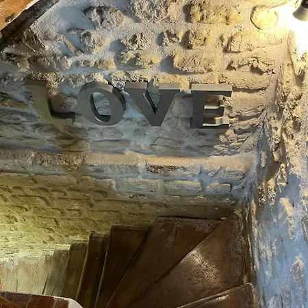 Appartement Maison De Charme Dans Voie Privee Et Securisee *